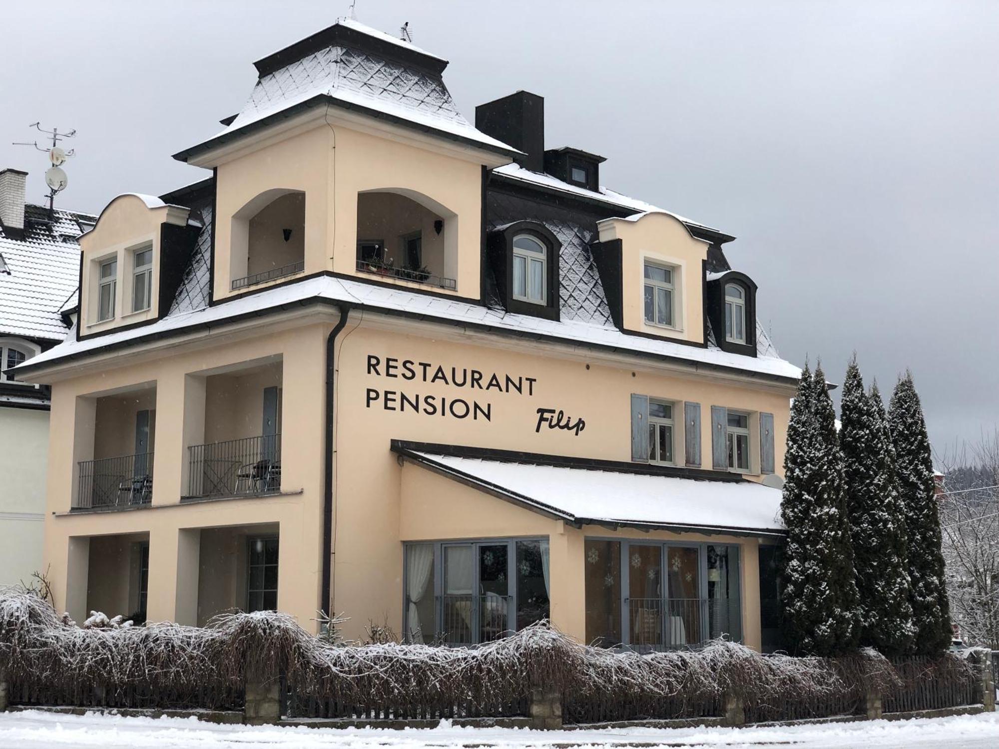 Pension A Restaurace Filip II Mariánské Lázně Kültér fotó