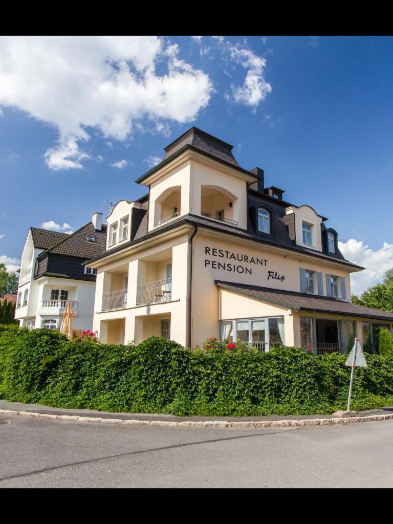 Pension A Restaurace Filip II Mariánské Lázně Kültér fotó